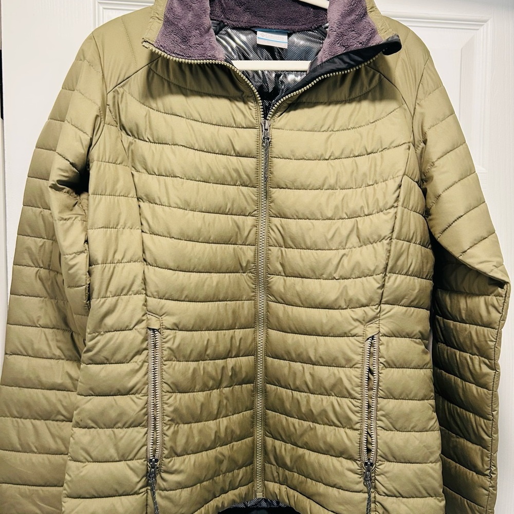 Columbia Women's Olive Puffer Jacket